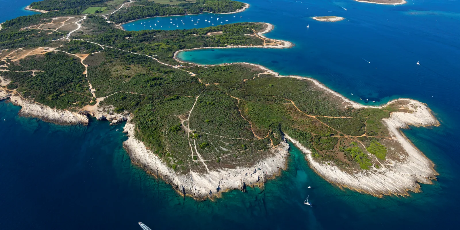Beaches near Vila Sanja
